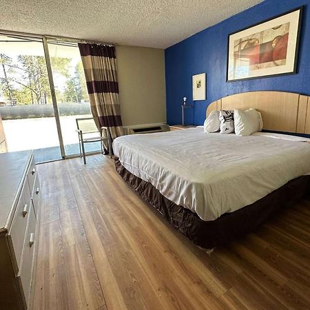 Travelodge By Wyndham Lumberton Buitenkant foto